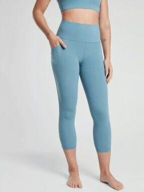 Athleta Salutation Stash Picket II Capri Riviera Blue
